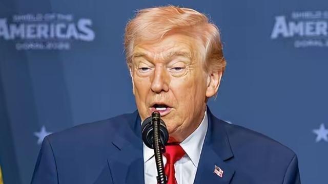 旭华说史：特朗普又发飙了。这次被他喷的是