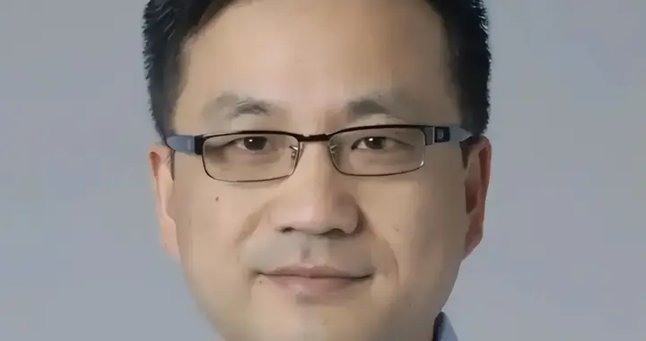 太魔幻了！被美国扫地出门的学术水货，回国摇身一变成名校教授