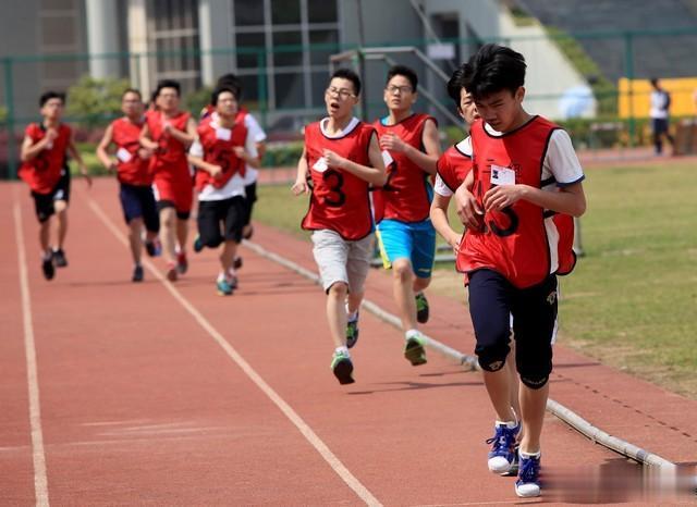 中考体育逆袭指南：避开90%考生踩的坑（附体能速成表）