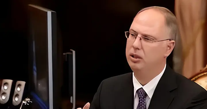 俄专机悄降佛罗里达，双方核心成员秘密会商，不谈停火只谈合作