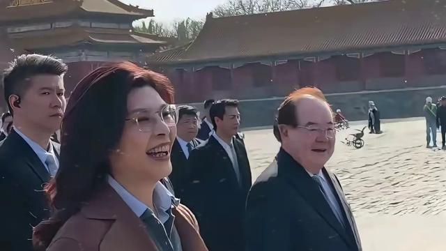 福满人间：4月12日郑丽文结束访问返台