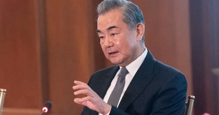 贵客抵达北京！不到24小时，美财长发火：有一事，只有中国在做！