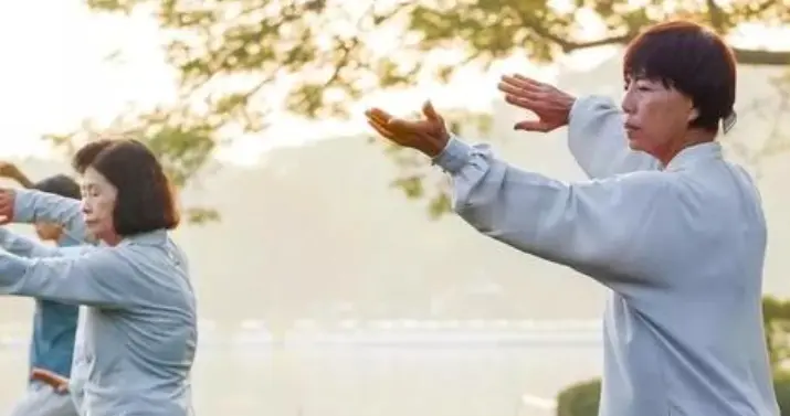 你练太极拳为什么总是放松不下来？5条方法教你“松沉”下来