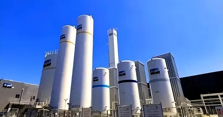 世界最大氦气厂停摆，全球芯片产能暴跌三成，中国芯片也受到冲击