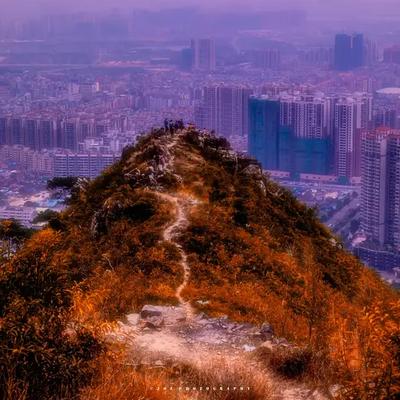 叹世：一大早，就被宿舍的姐妹豁楞起来了