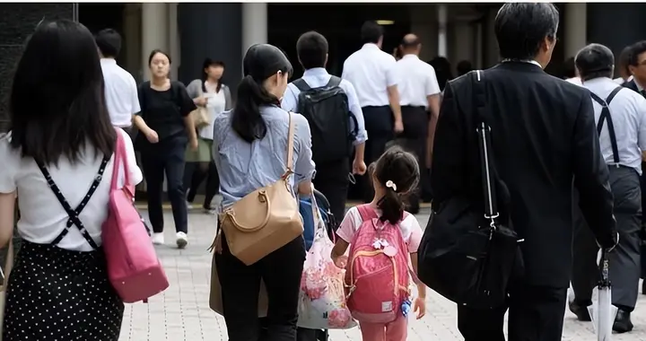 人口危机！2025数据出炉，低于日本政府最低预期