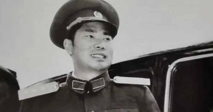 74年王平途经武汉没去看老战友，气得杨得志对警卫说：给我绑过来