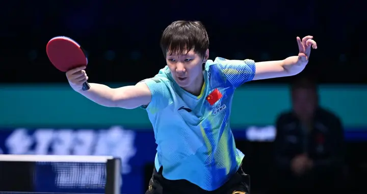 爆冷：47岁老将赢了阿库拉，王曼昱提前晋级，19岁小将不战而胜