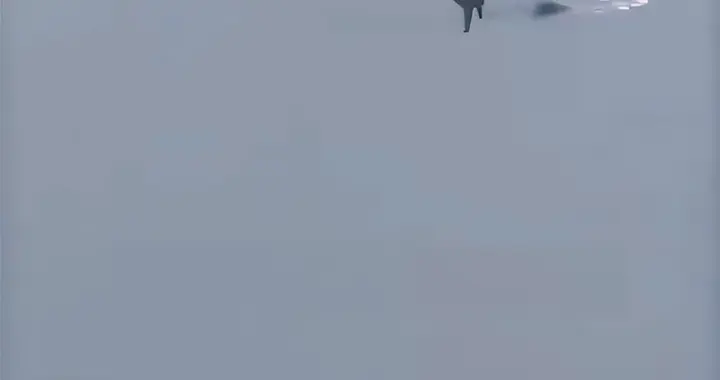 终于爆发了，击落大批美以军机：隐身战机，超级大黄蜂不断下坠！