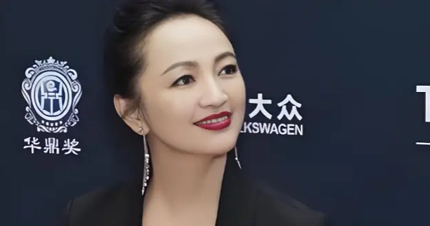 拒绝陈坤，陆毅却嫁给丑丈夫，如今成华谊老板娘掌管半个娱乐圈