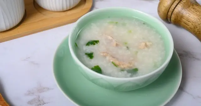 一碗暖心的鲈鱼粥，让疲惫的胃遇见温柔