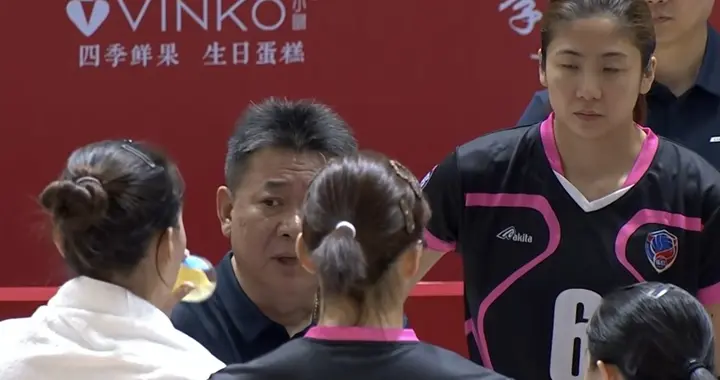 第四轮！上海女排爆冷32-34不敌云南女排！