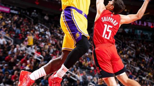 侠客快评：湖人战胜勇士，火箭战胜76人队