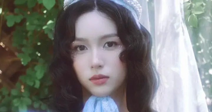 美女壁纸-第6381期-周也