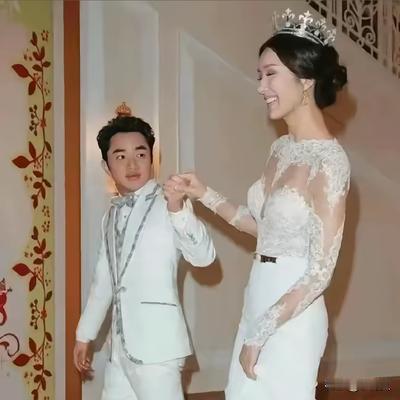 农村人：我感觉王祖蓝比老婆李亚男不止矮1