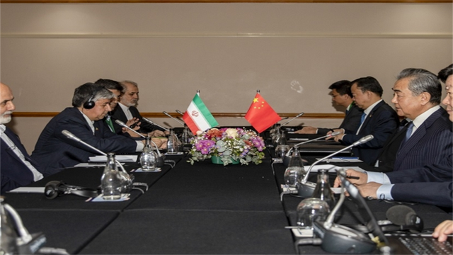 伊朗风向变了，向中俄挑明后，中方出手果断，王毅当面敲打伊高官