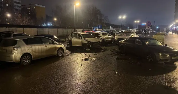 乌军特种部队进入莫斯科，斩首俄军高层！俄军向敖德萨倾泻怒火