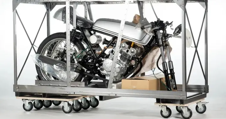 本田Dream 50R箱装新品在比利时现踪，极可能已是世上最后一台？