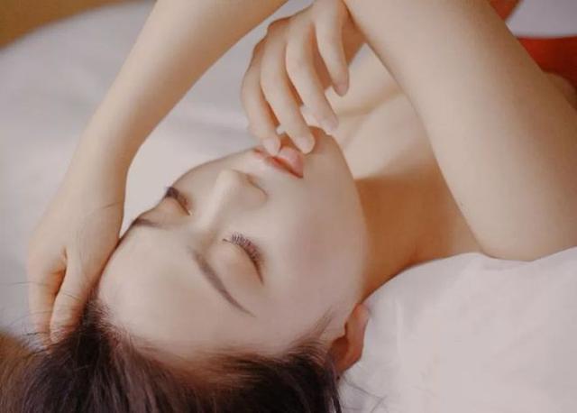 屏住呼吸，摄影师 VincentChen的人体摄影