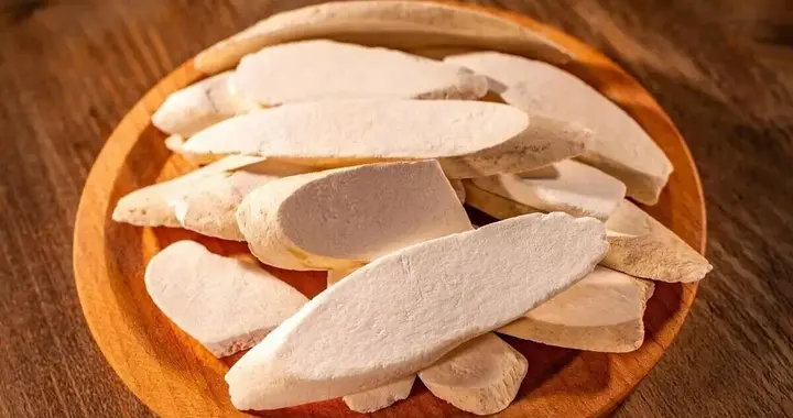 中老年人都应该学会用山药，用好了上补肺中补脾下补肾，补足全身