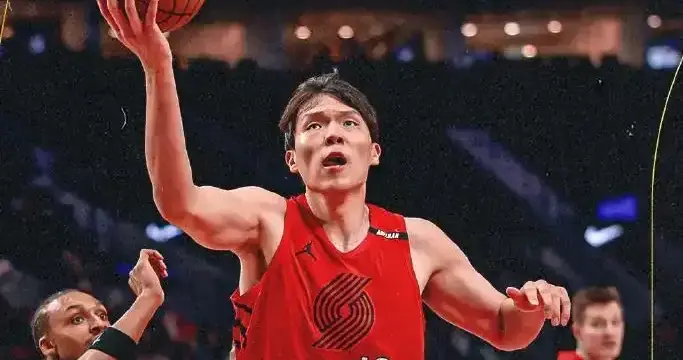 狂胜53分！对手伦敦雄狮不是NBA球队，很多球迷搞错了