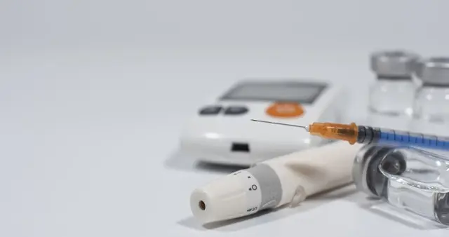 医生提醒糖尿病人：打完胰岛素，如果不这样做，效果减半！