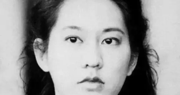 一人为三十万亡灵呐喊，年仅36岁饮弹的张纯如，还有位日本同路人