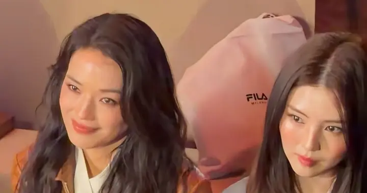 米兰时装周:50岁原生脸的舒淇把34岁硅胶脸的韩素希虐得体无完肤