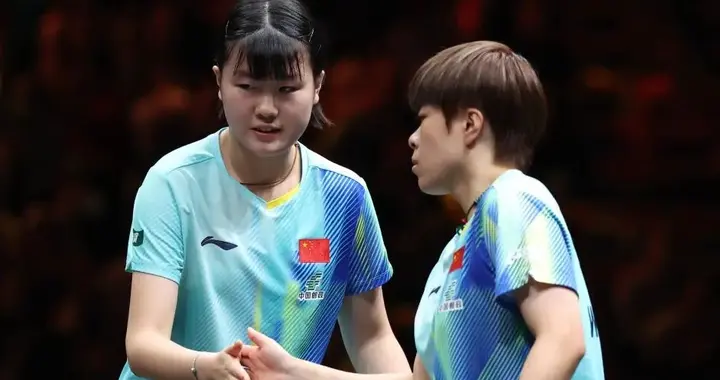 印度男双连胜国乒，大胖向鹏双线出局，大迪女双3-0两位世界亚军