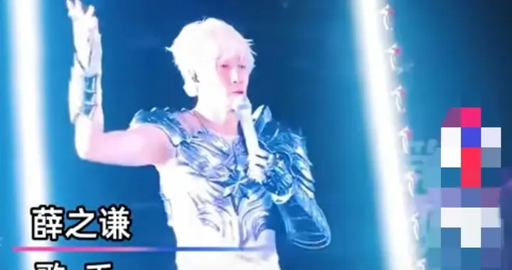 演唱会中断退票是必须，但补偿机票住宿不可取