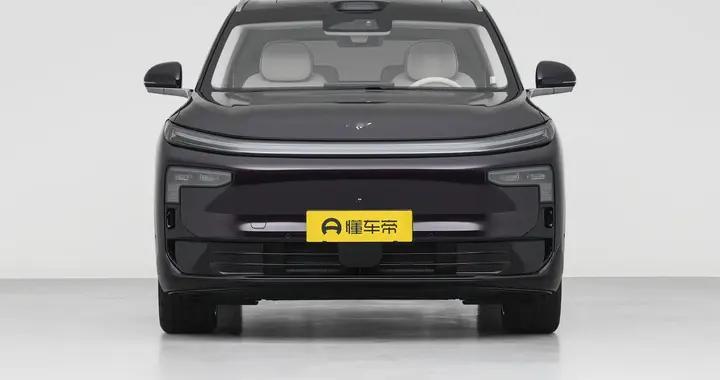 家用六座增程新能源SUV怎么选？静态品鉴奕派M8增程300Max乾崑版