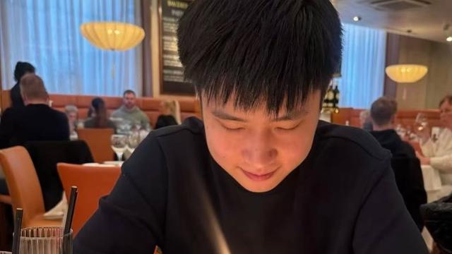 丁师傅的赛场视界：赵心童在巡回锦标赛掀翻