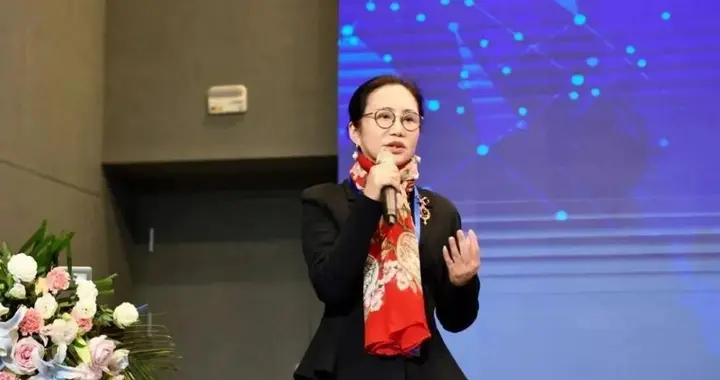 拿下华为后，200亿常州女首富，又要上市了，身价是董明珠的2倍