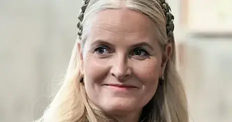 挪威王室表明立场！梅特王妃涉爱泼斯坦案，斥责外界违反道德准则