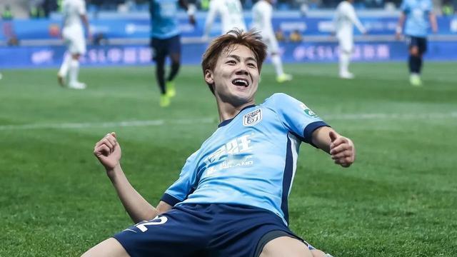 大叔侃球：脱胎换骨三连胜！ 小毛逆袭王者