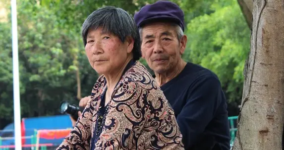 壮乡岁月长，老两口相守暖时光