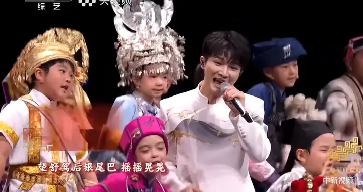 都是男生女嗓，周深被说“娘”？他与李玉刚的区别在哪？专业科普