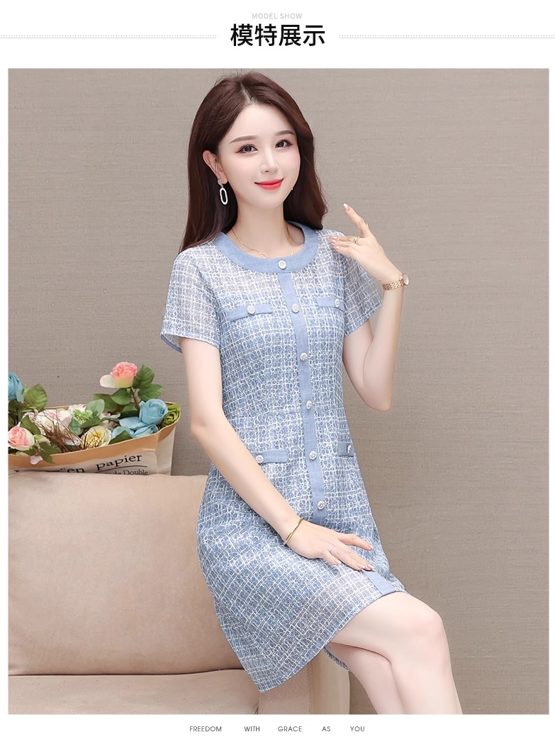 宴会小礼服，不隆重，但优雅