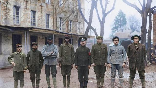 趣说世界史：历史老照片：德国战俘营中的