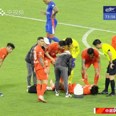 沧海之一粟：上海海港也太倒霉了， 竟然一