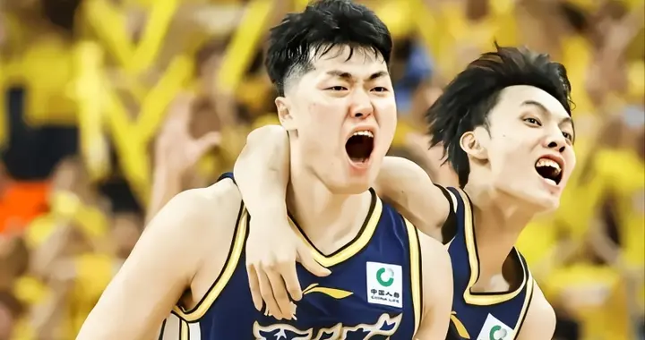 CBA八进四：广东绝杀扳成1比1，上海横扫率先挺进半决赛