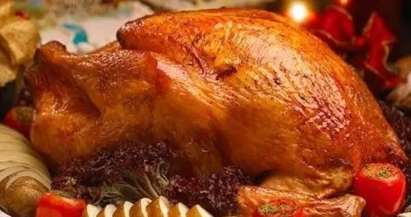 美国大妈很疑惑：火鸡在美国那么受欢迎，为何到了中国没人吃？