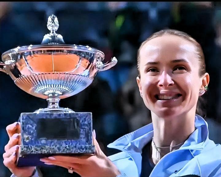 夺冠热门高芙拿球拍砸头泄愤，再次屈居亚军！ 2026WTA1000罗马...