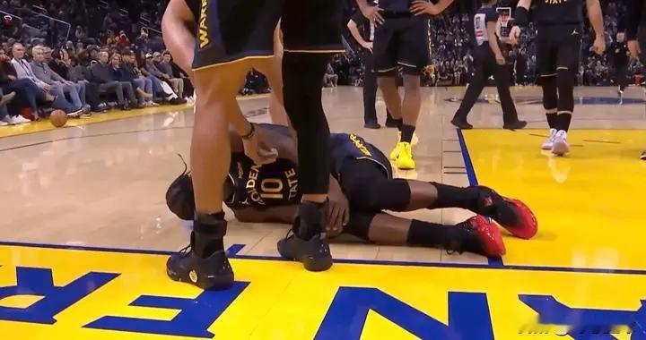 重磅消息！巴特勒对阵老东家伤退 怒吼尽显不甘 勇士难了