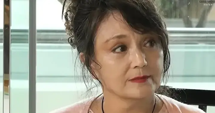 施明生前最后受访公开遗愿，提到长子痴缠阿娇被全网嘲笑双眼通红