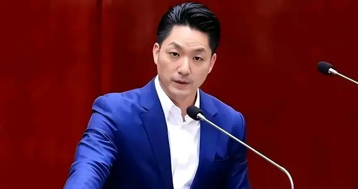 食安怒火涌向凯道，蒋万安公开喊话，赖清德当局依旧态度强硬