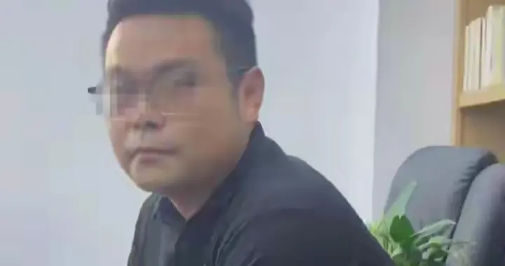 男子蹭260顿饭后续！正脸被扒 报警十次不和解，最终买单另有他人