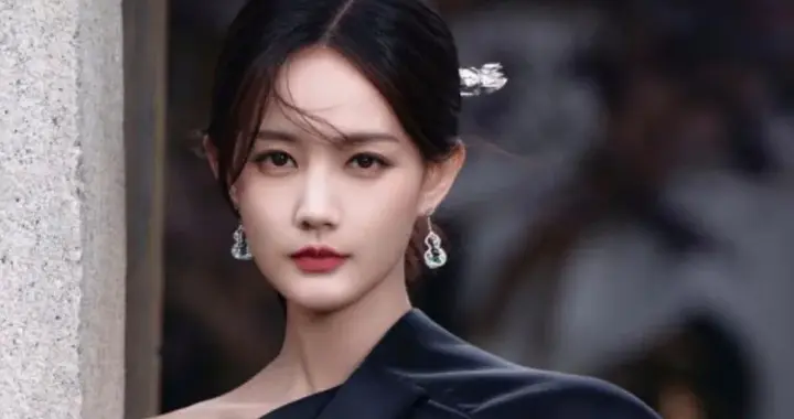 李一桐