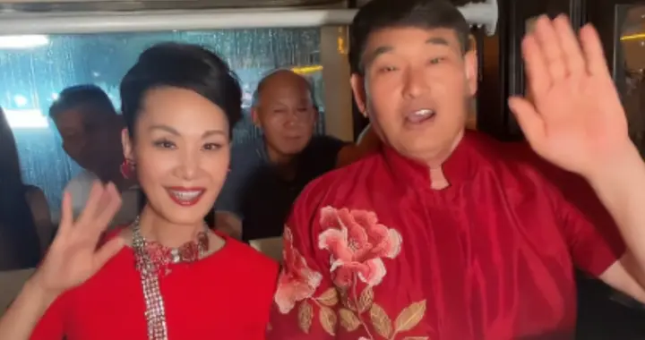 私生子传闻真相大白后，大衣哥近况曝光，难怪“离不开”于文华