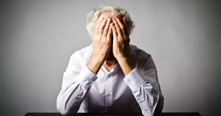 寿命短的男性，往往有“2小2大”，一个不占，恭喜，长寿与你有缘